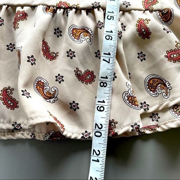 Peach Royal Paisley Ruffle Blouse – Cream/Orange, Fits Like Small - Picture 10 of 10